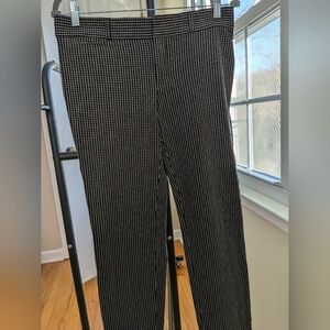 Banana Republic Sloane fit Black and White Patterned Dress Pants